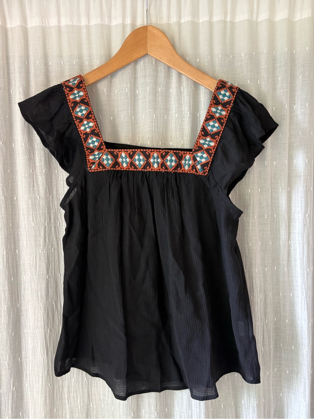 mine Black Square-Neck Embroidered Flutter-Sleeve Top